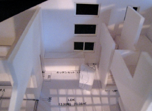 家の模型　画像